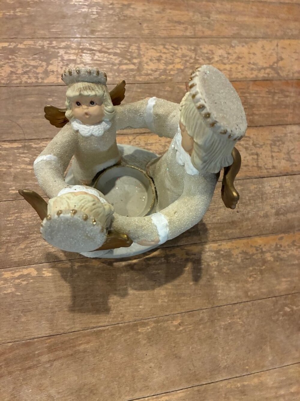 Christmas Angel Tealight Candle Holder - Circle of Three Angels